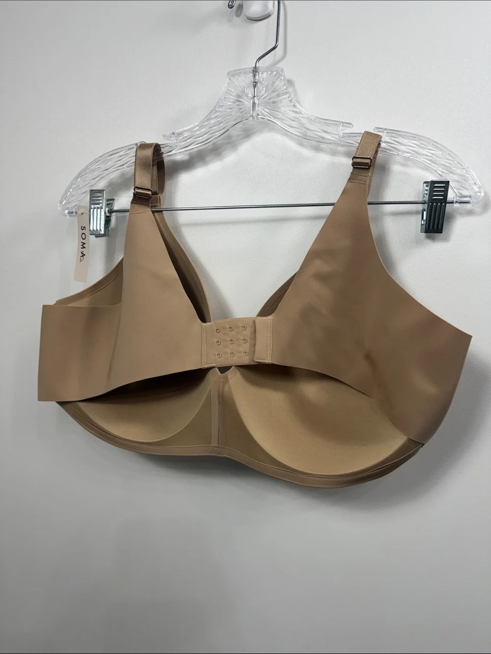 Soma Vanishing 360 Wireless bra in warm amber size 42C. NWT.